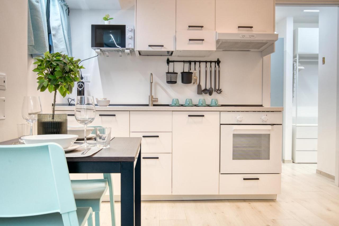 Apartment Suzzani 273 Милано Екстериор снимка