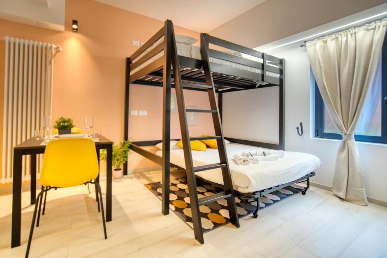 Apartment Suzzani 273 Милано Екстериор снимка