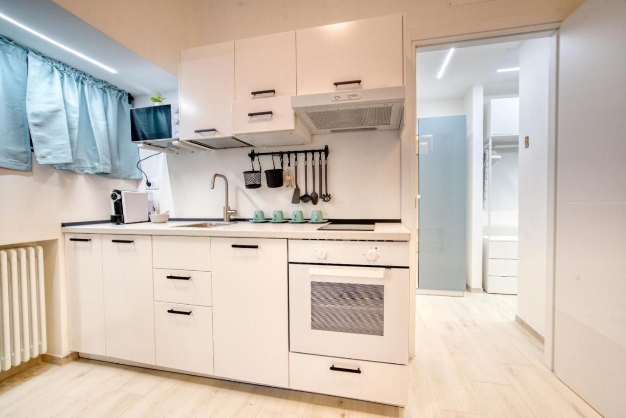 Apartment Suzzani 273 Милано Екстериор снимка